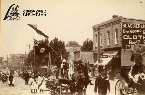 Parade going down Broadway St. in Wyoming