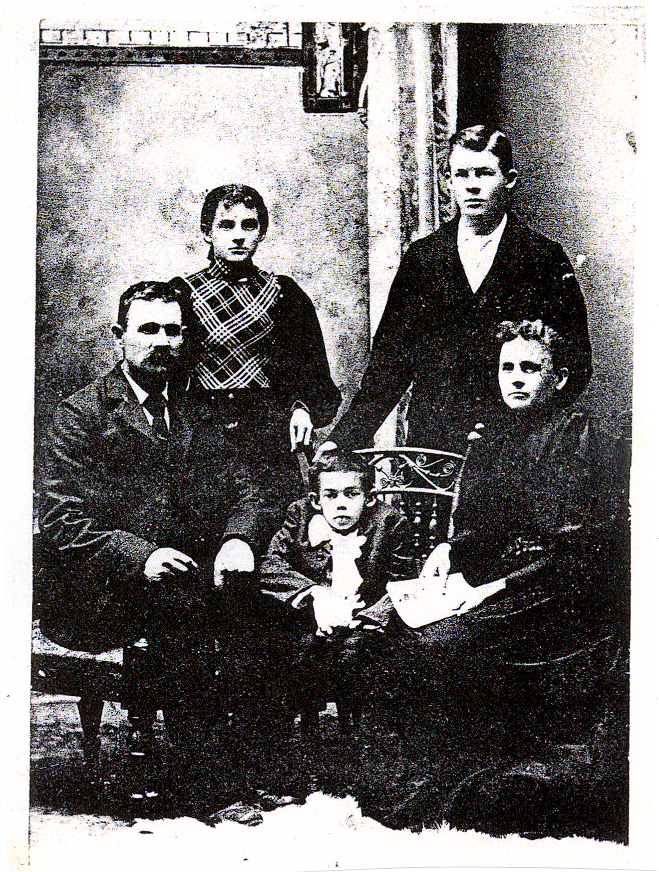 Florence Slack with her parents Tinswood and Hannah and her brothers Augustus and Thomas 