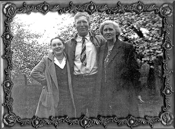 Camilla (Vaughan) with husband Howard Meadows and his mother