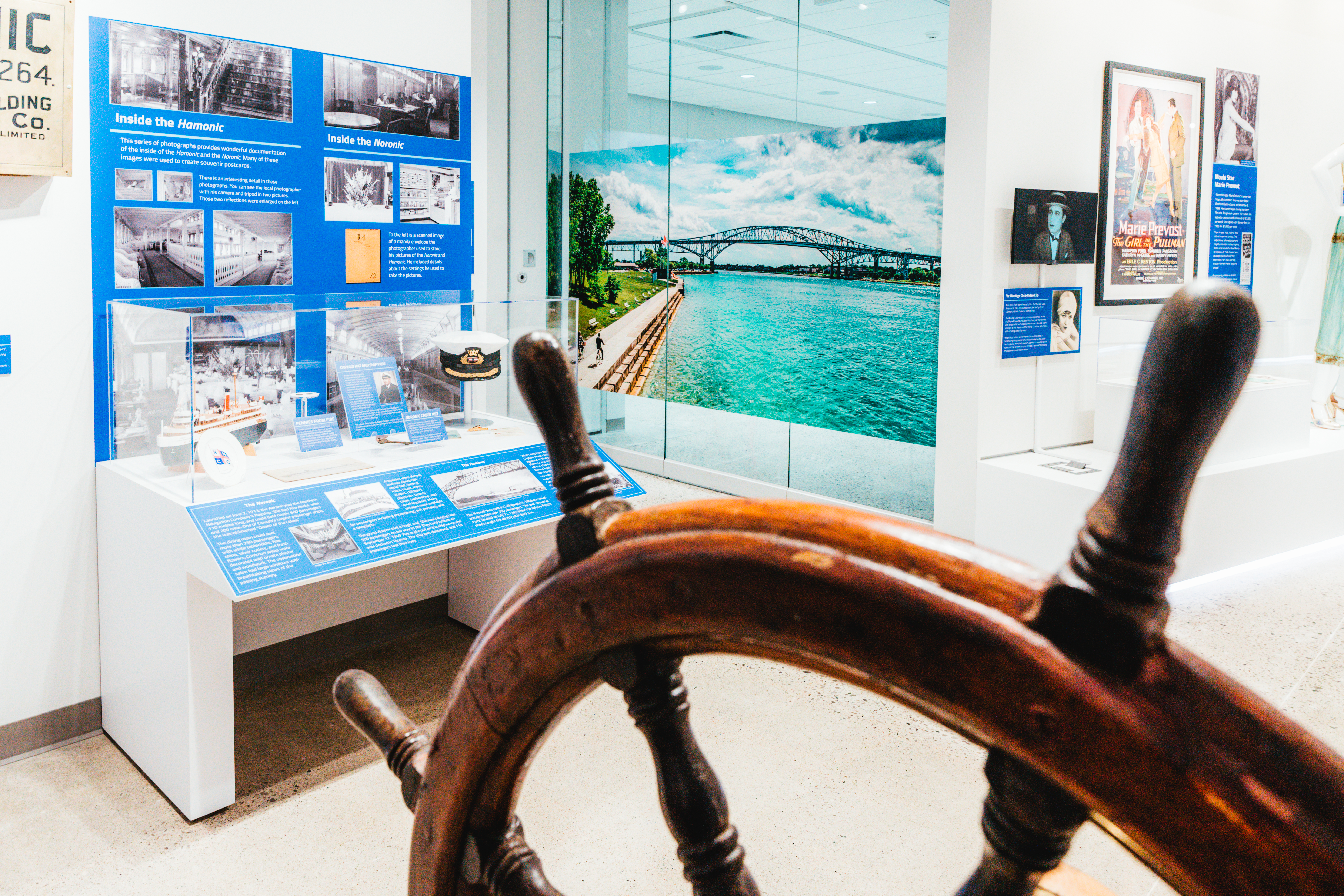 Ship wheel and gallery view