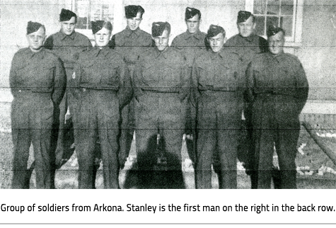 Group of solders from Arkona, Ontario, Link.